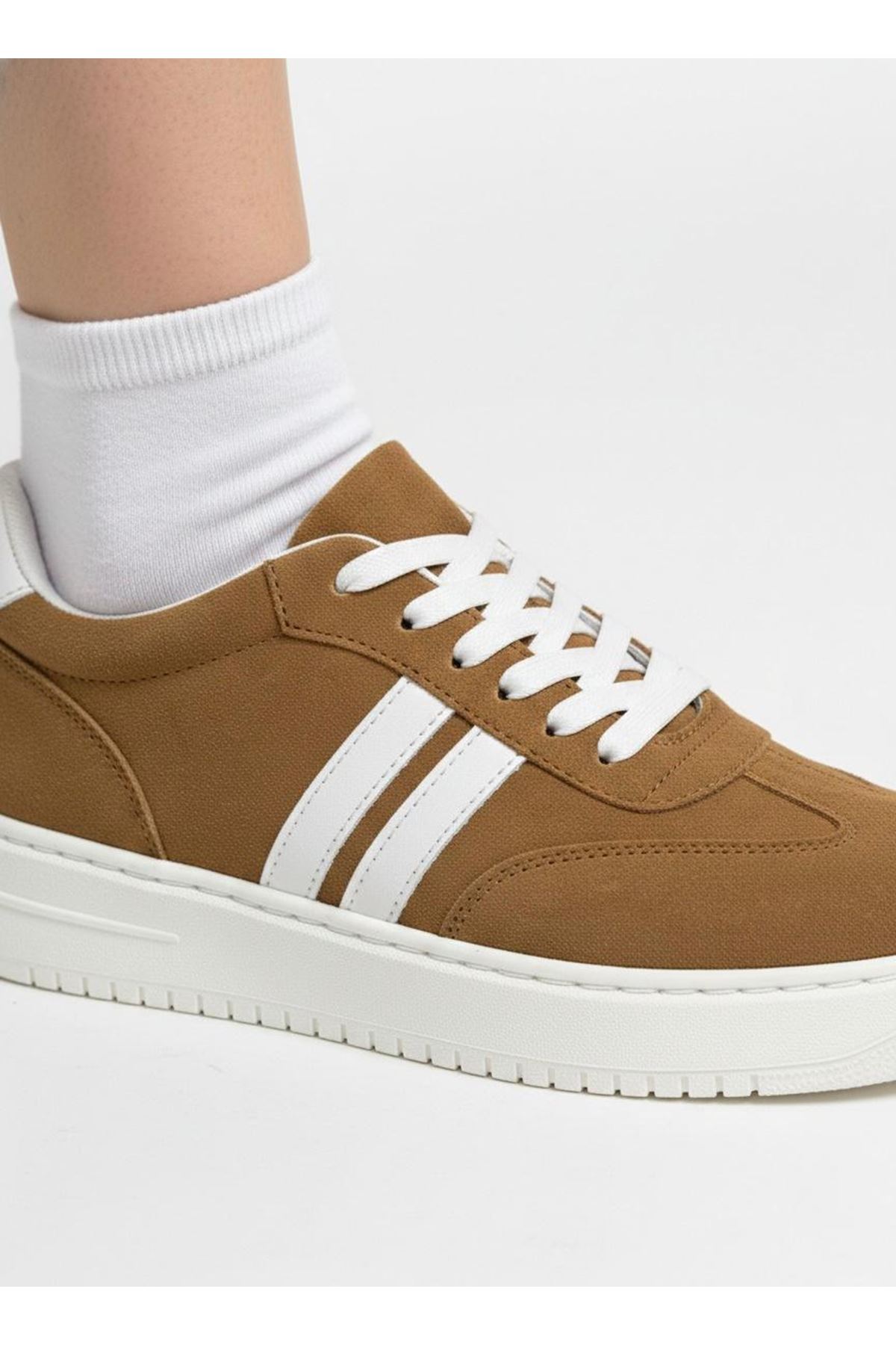 Kadın Mona Bağcıklı Ortopedik  Hafif Taban Günlük Sneaker