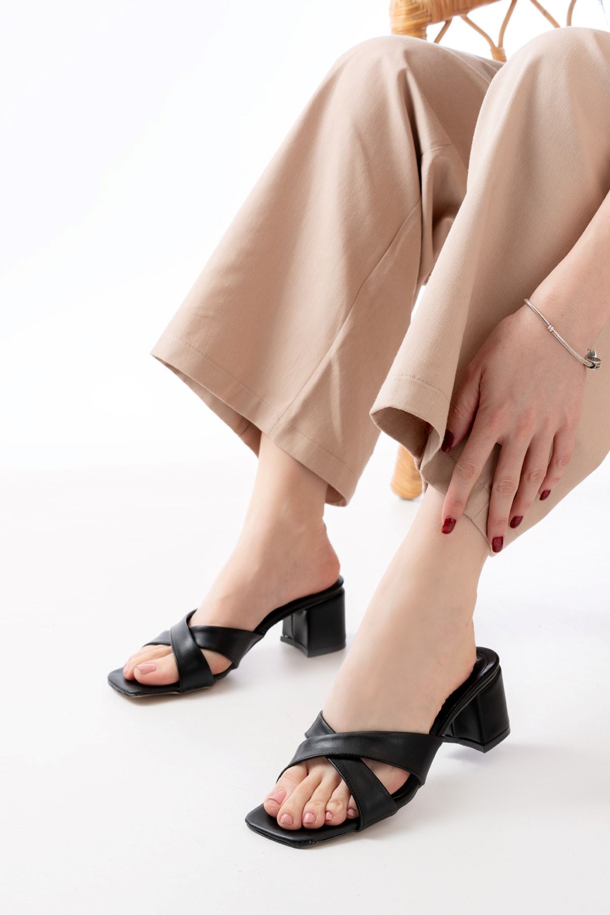 Kadın Dionis Topuklu Terlik MR5074