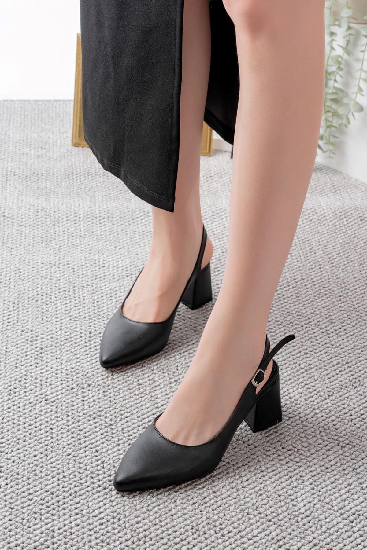 Kadın Louisa Cilt Arkası Açık Klasik Topuklu Ayakkabı MR5119