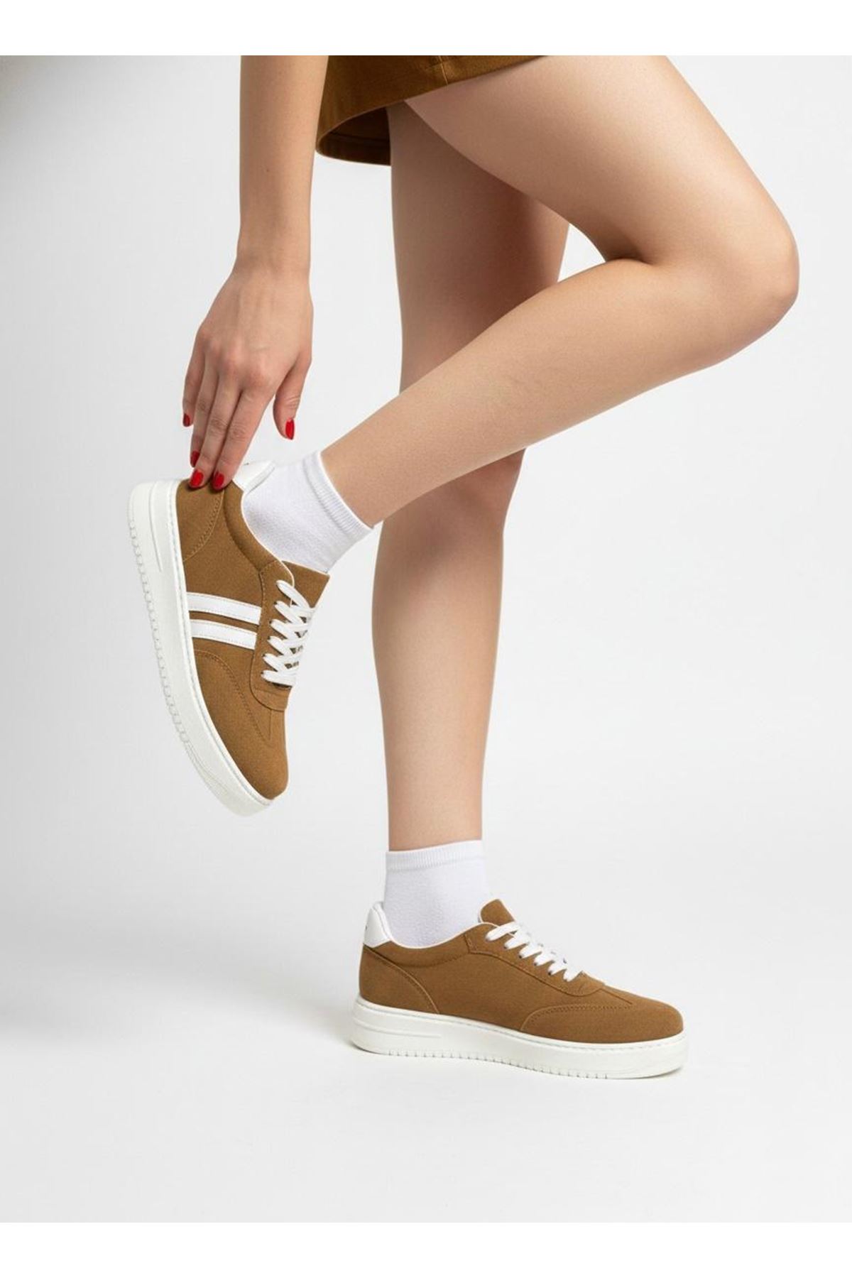 Kadın Mona Bağcıklı Ortopedik  Hafif Taban Günlük Sneaker