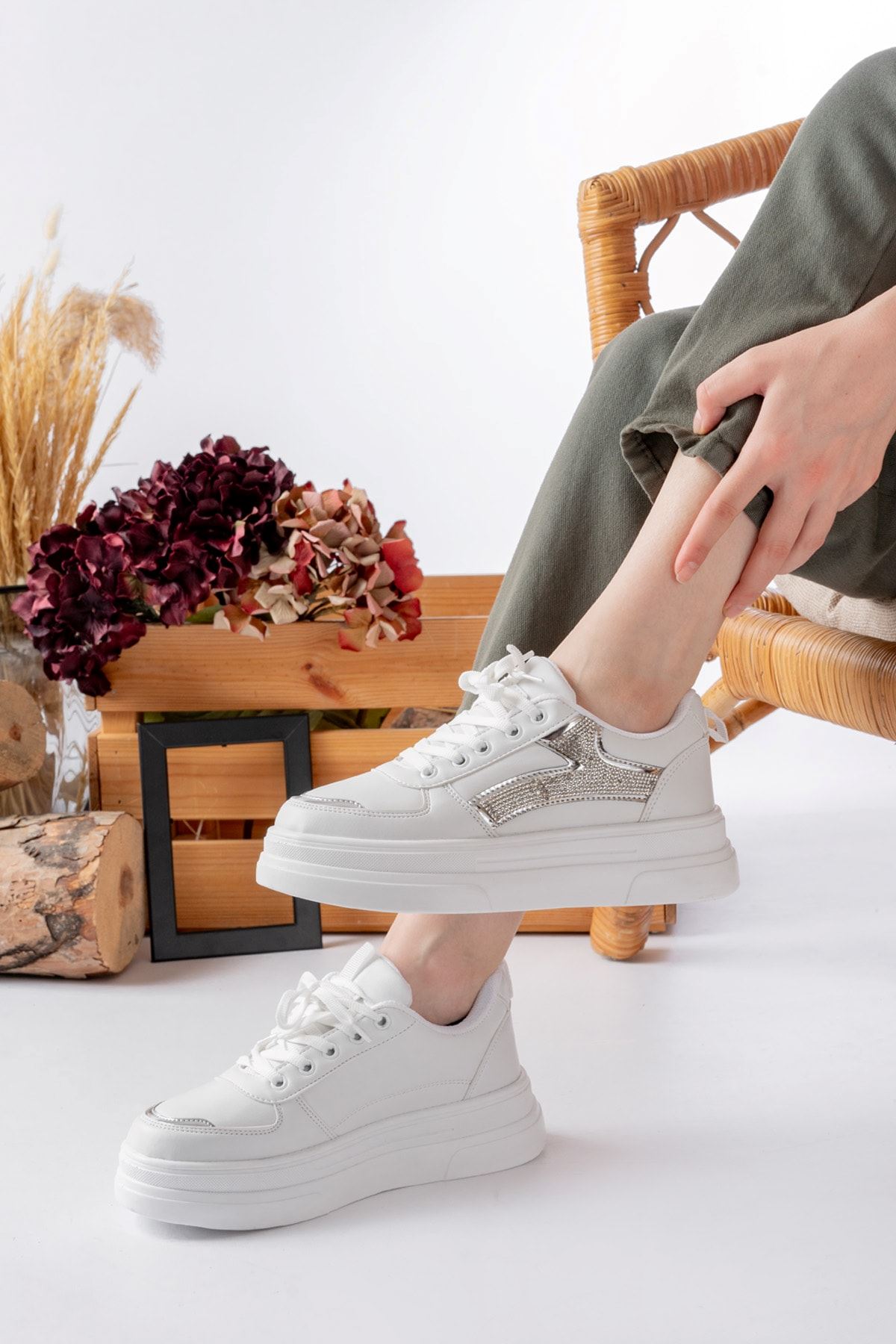 Garantili Armando Günlük Ortopedik Kadın Sneaker Spor Ayakkabı MR5024