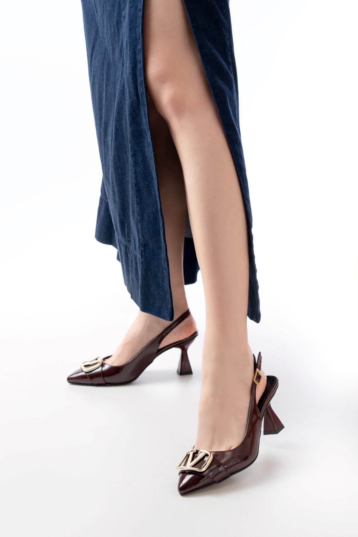 Kadın Sante Toka Detaylı Şampanya Topuk Ayakkabı MR5164