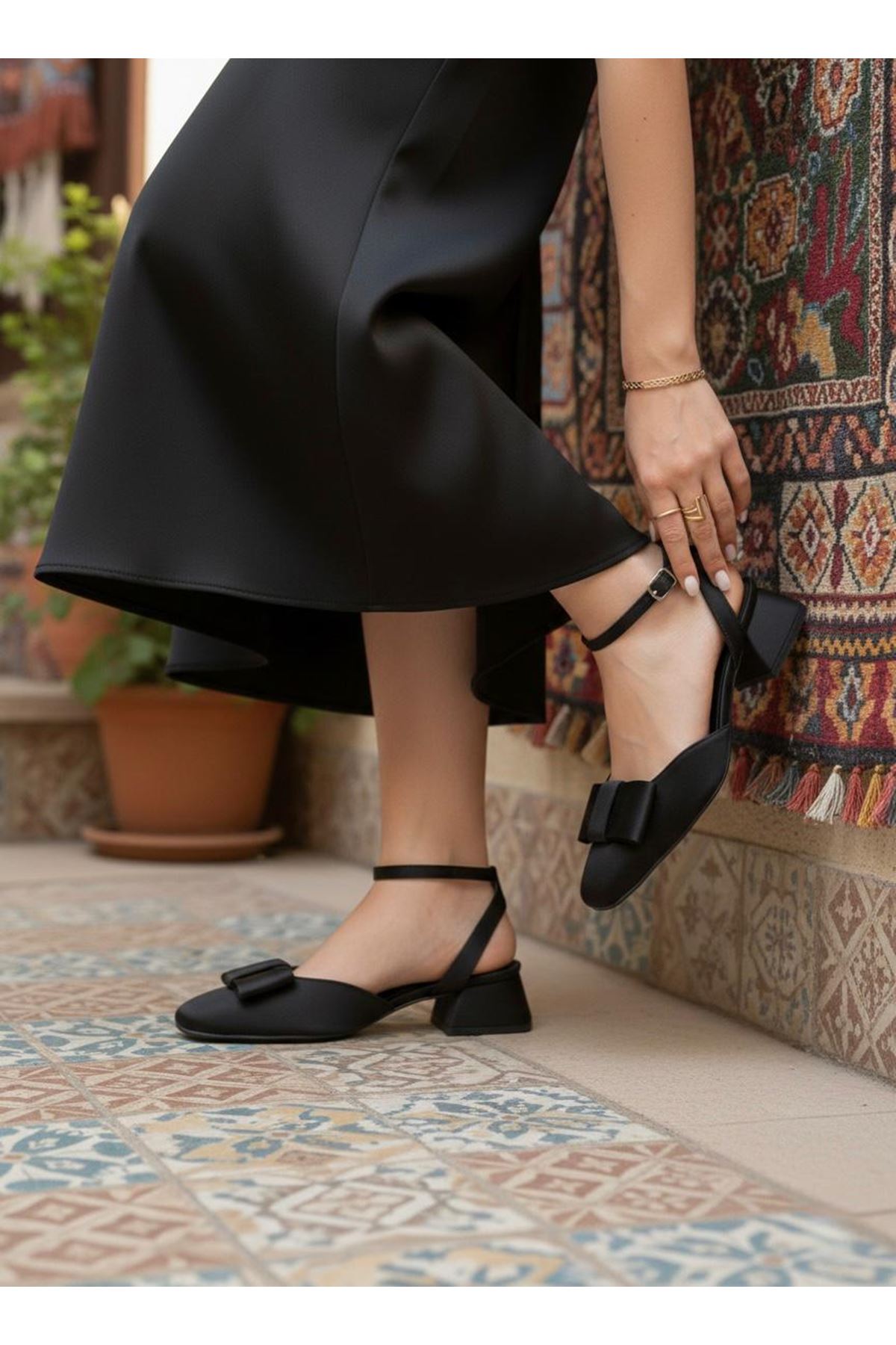 Kadın Merlin Fiyonklu 3 cm Kalın Rahat Taban Topuklu Ayakkabı