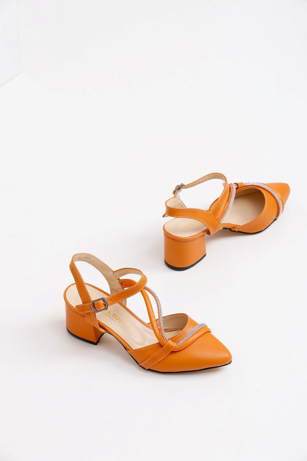 Kadın Riya Cilt Klasik Topuklu Ayakkabı MR5151