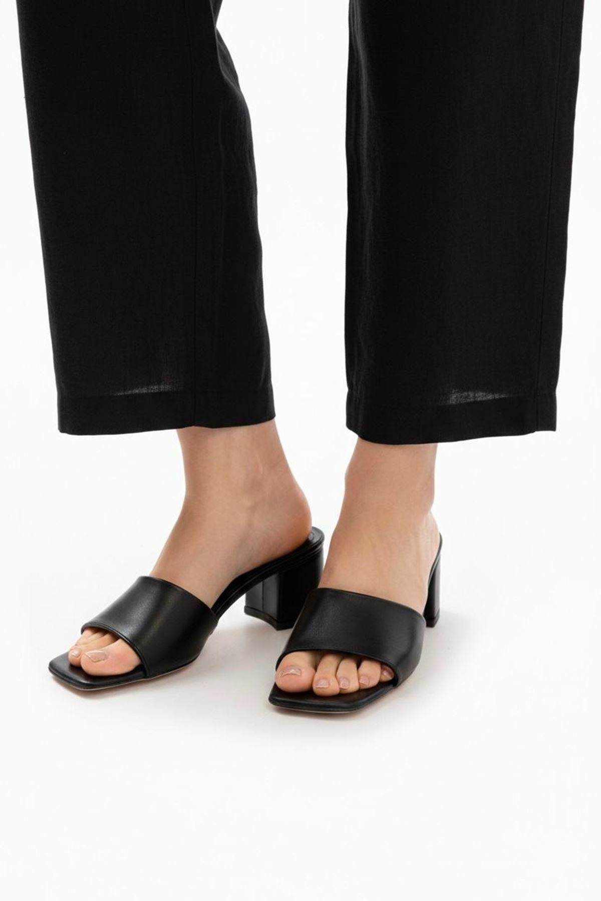 Kadın Diodore Topuklu Terlik MR5073