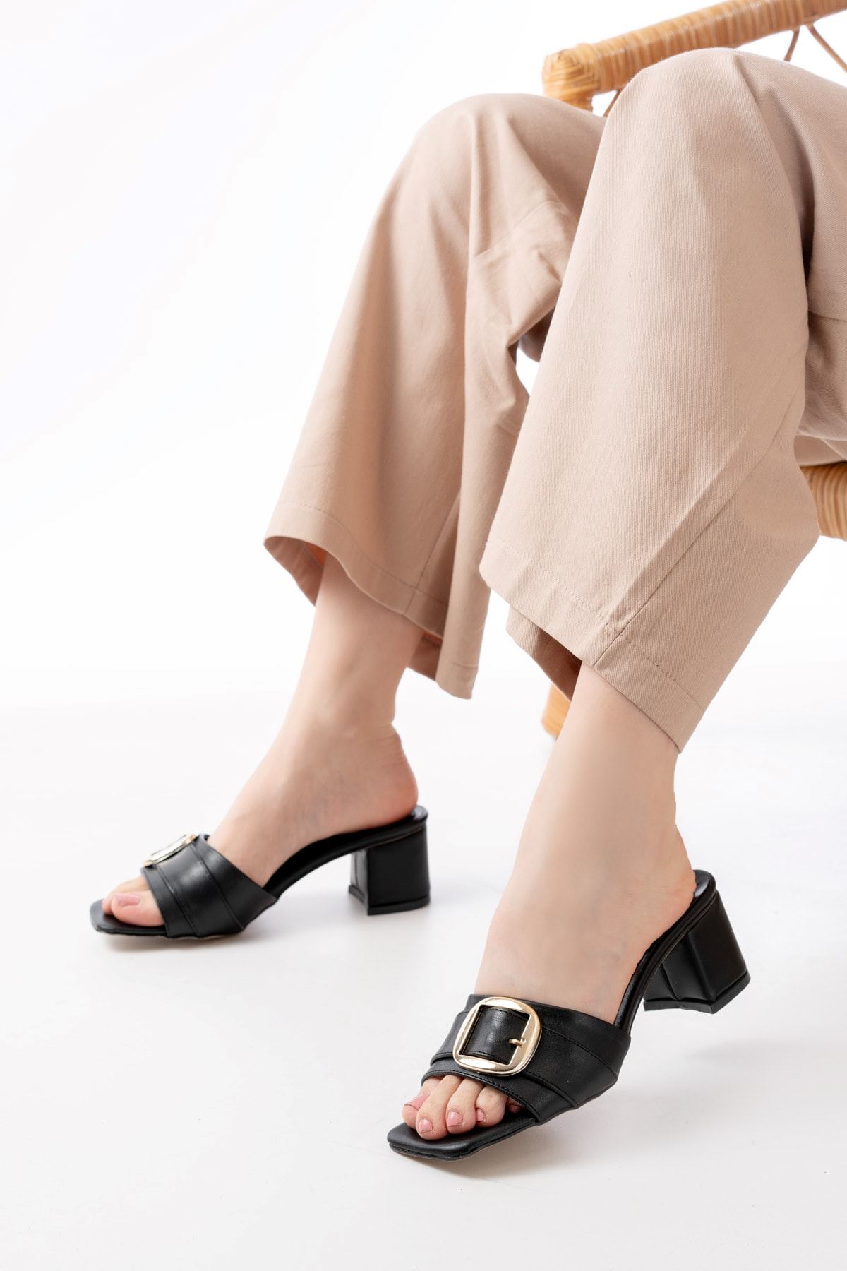 Kadın İgor Topuklu Terlik MR5195