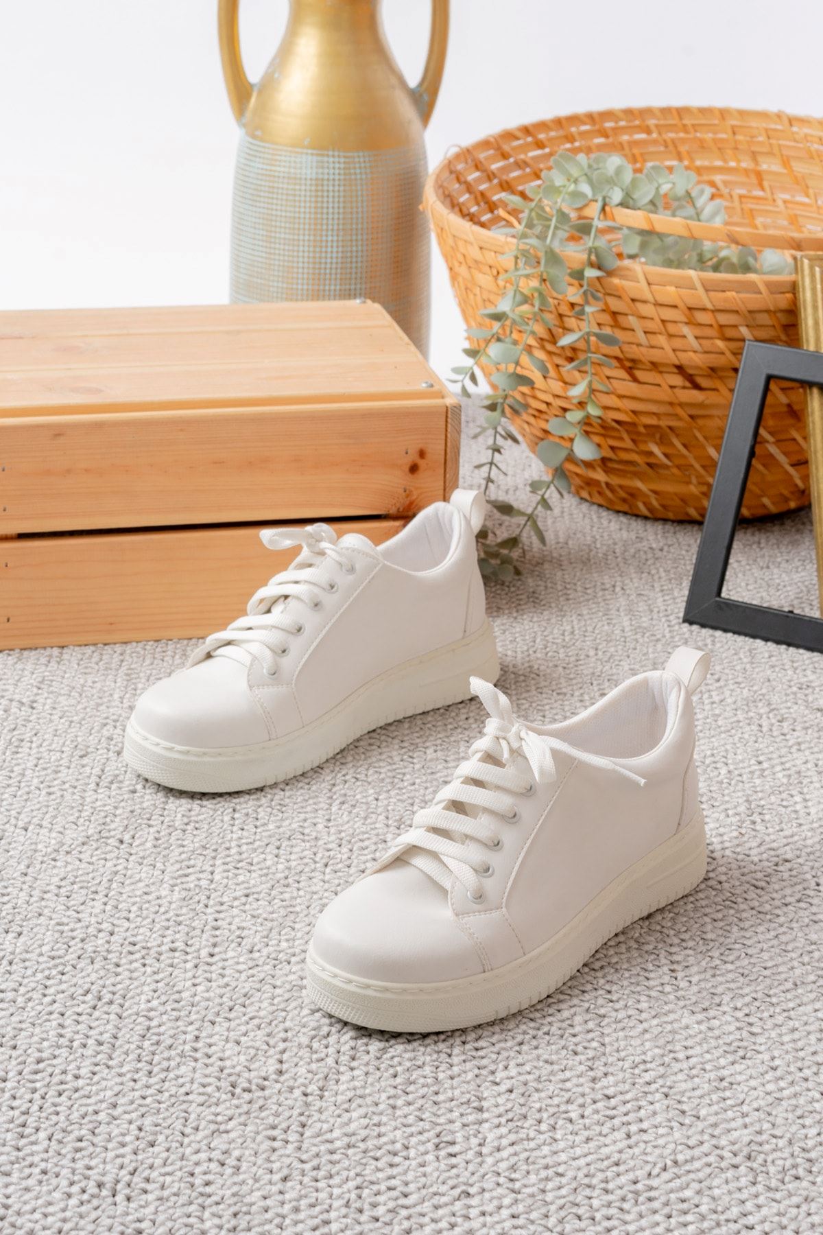 Kadın Aris Düz Taban Sneaker MR5042