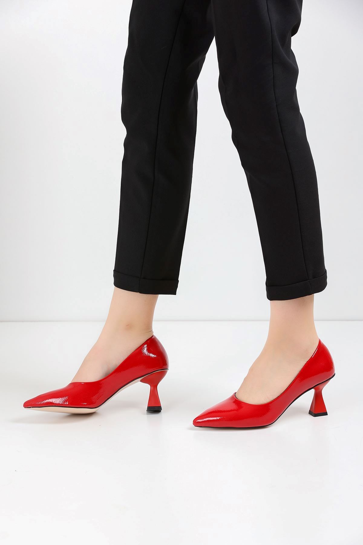 Kadın Bena Topuklu Ayakkabı Şampanya Stıletto MR5051