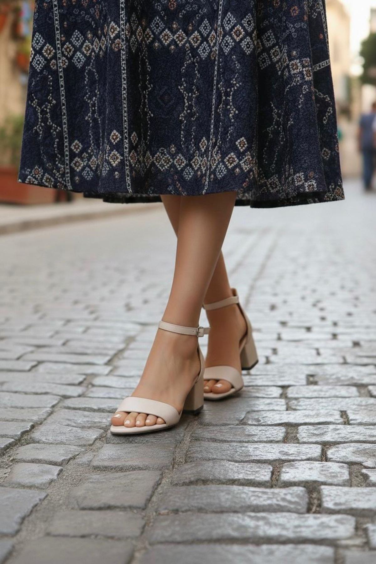 Kadın Icon Tek Bant Cilt Kısa Topuklu Ayakkabı