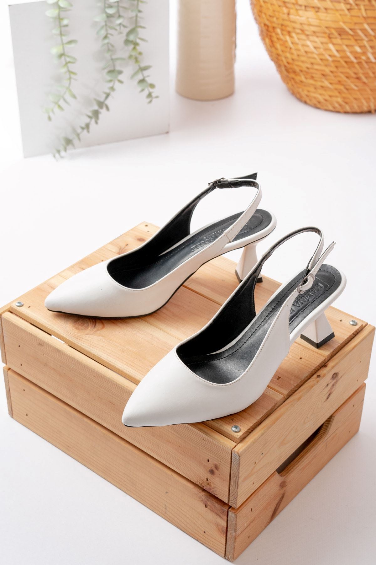 Kadın Harmony Arkası Açık Stiletto Ayakkabı Şampanya Topuk MR5090