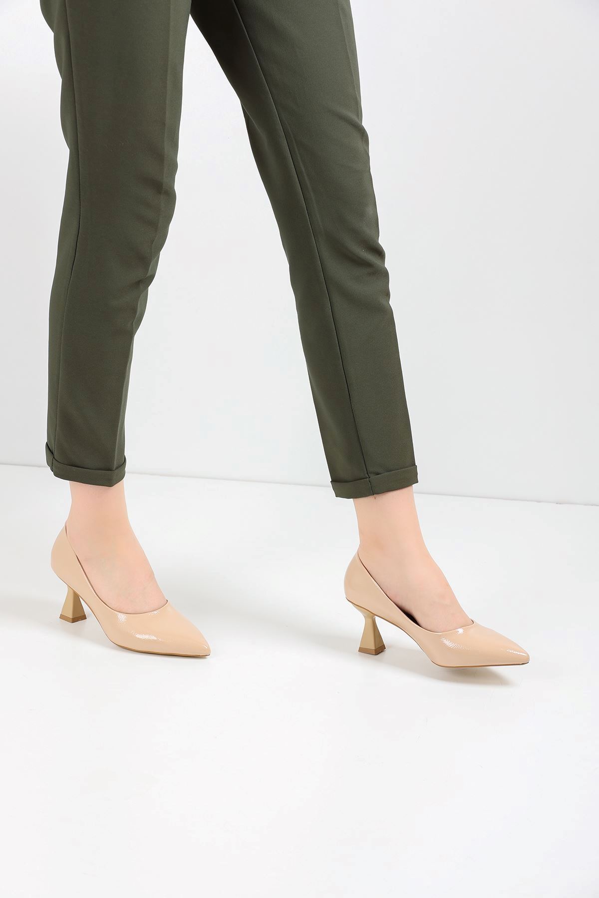 Kadın Bena Topuklu Ayakkabı Şampanya Stıletto MR5051