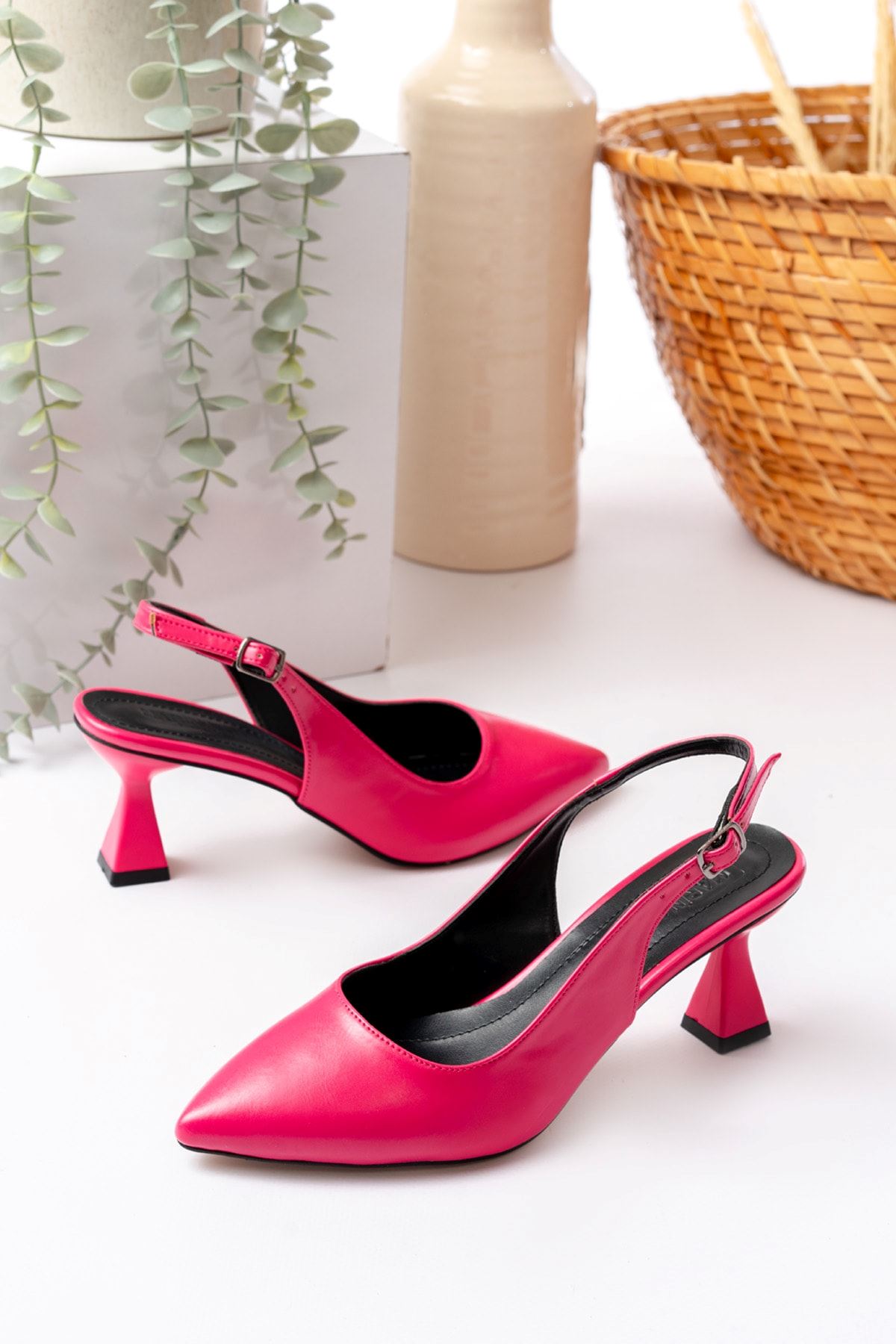 Kadın Harmony Arkası Açık Stiletto Ayakkabı Şampanya Topuk MR5090