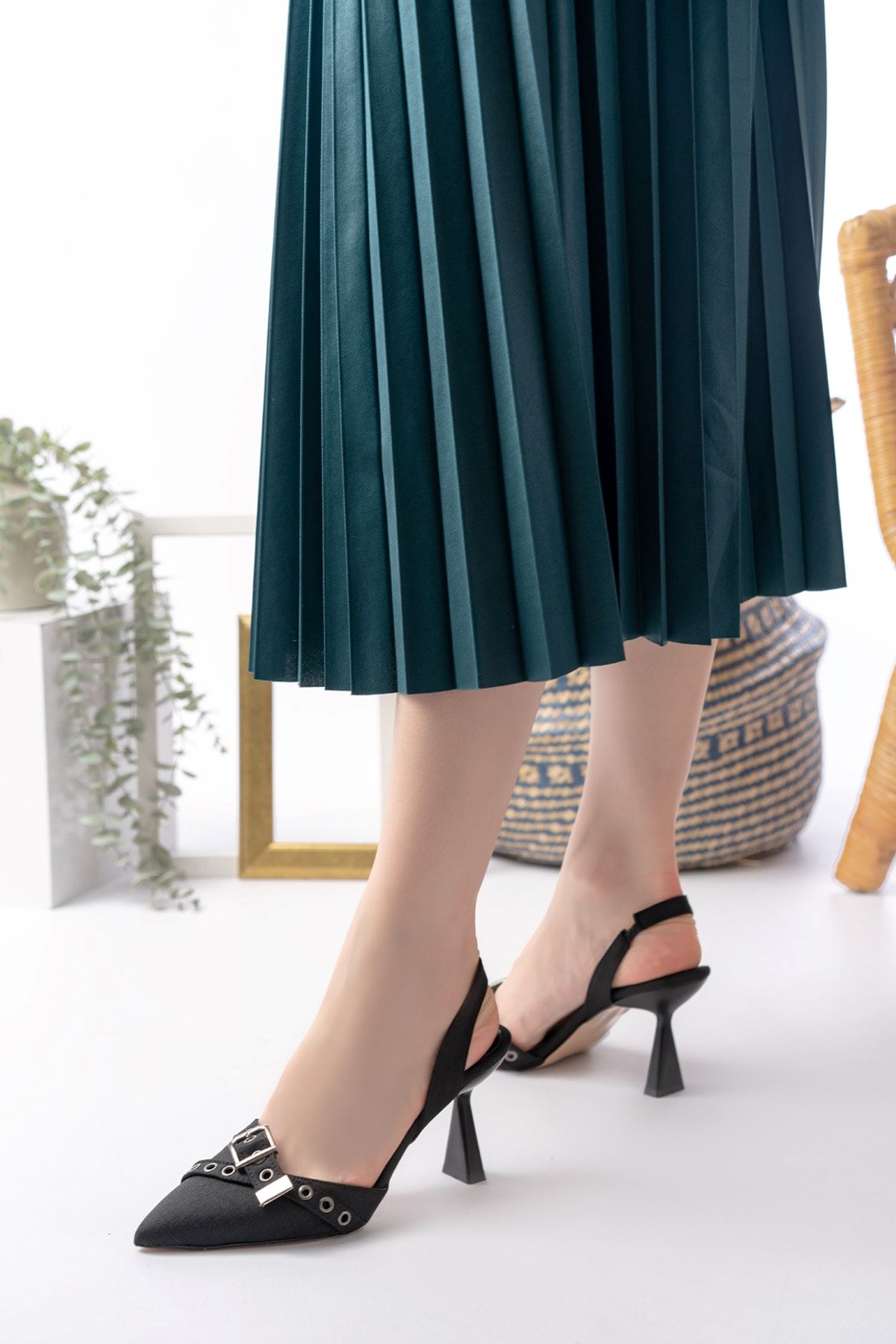 Kadın Shoevana Kot Klasik Topuklu Ayakkabı MR5166