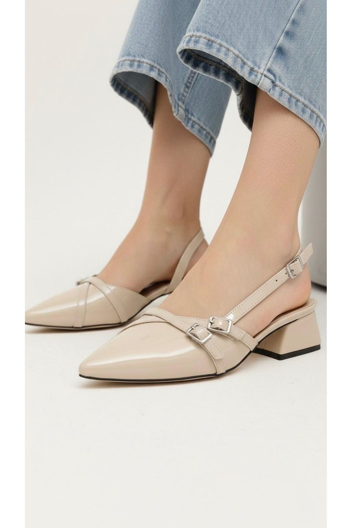Kadın Beatris Çift Bantlı Sivri Burun Kısa Topuk Günlük Babet Klasik Ayakkabı
