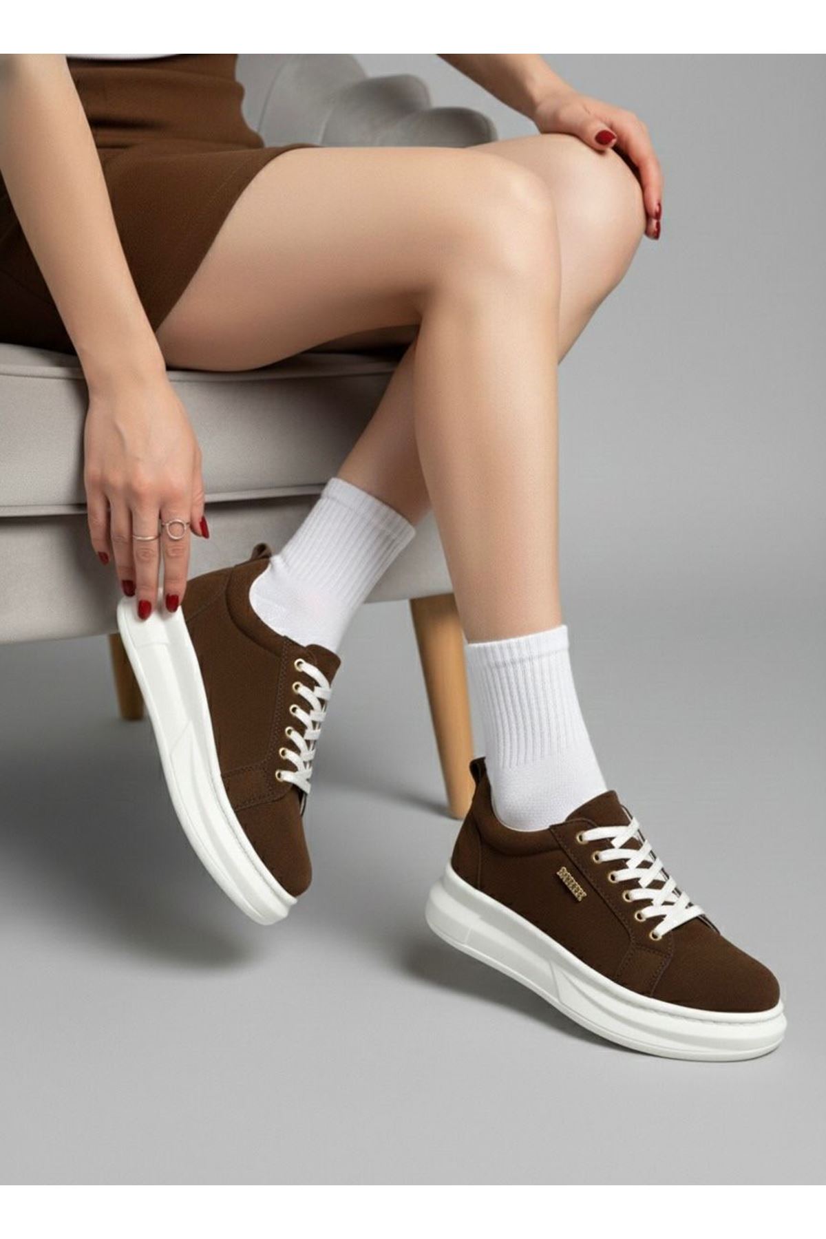 Kadın Less Kalın Tabanlı Ortopedik Günlük Sneaker