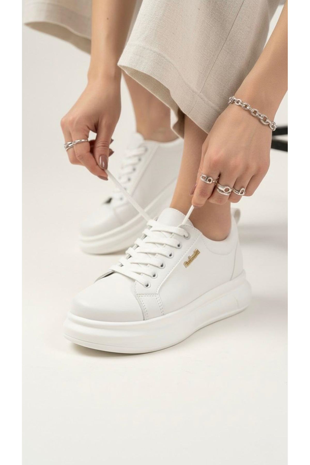 Kadın Less Kalın Tabanlı Ortopedik Günlük Sneaker