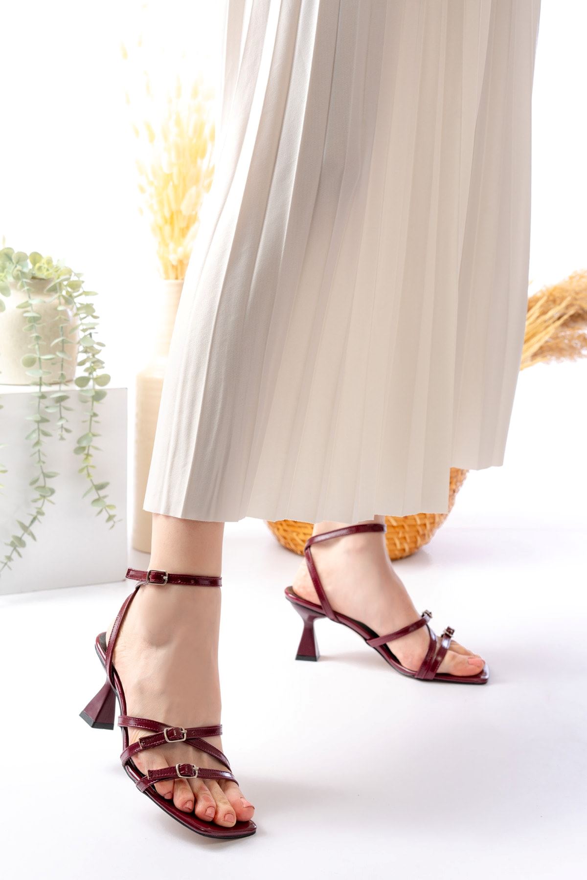 Kadın Adel Topuklu Sandalet MR5033