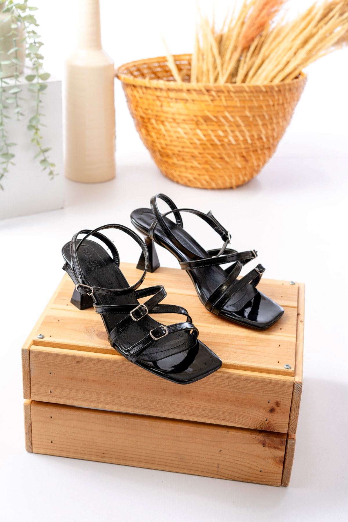 Kadın Adel Topuklu Sandalet MR5033