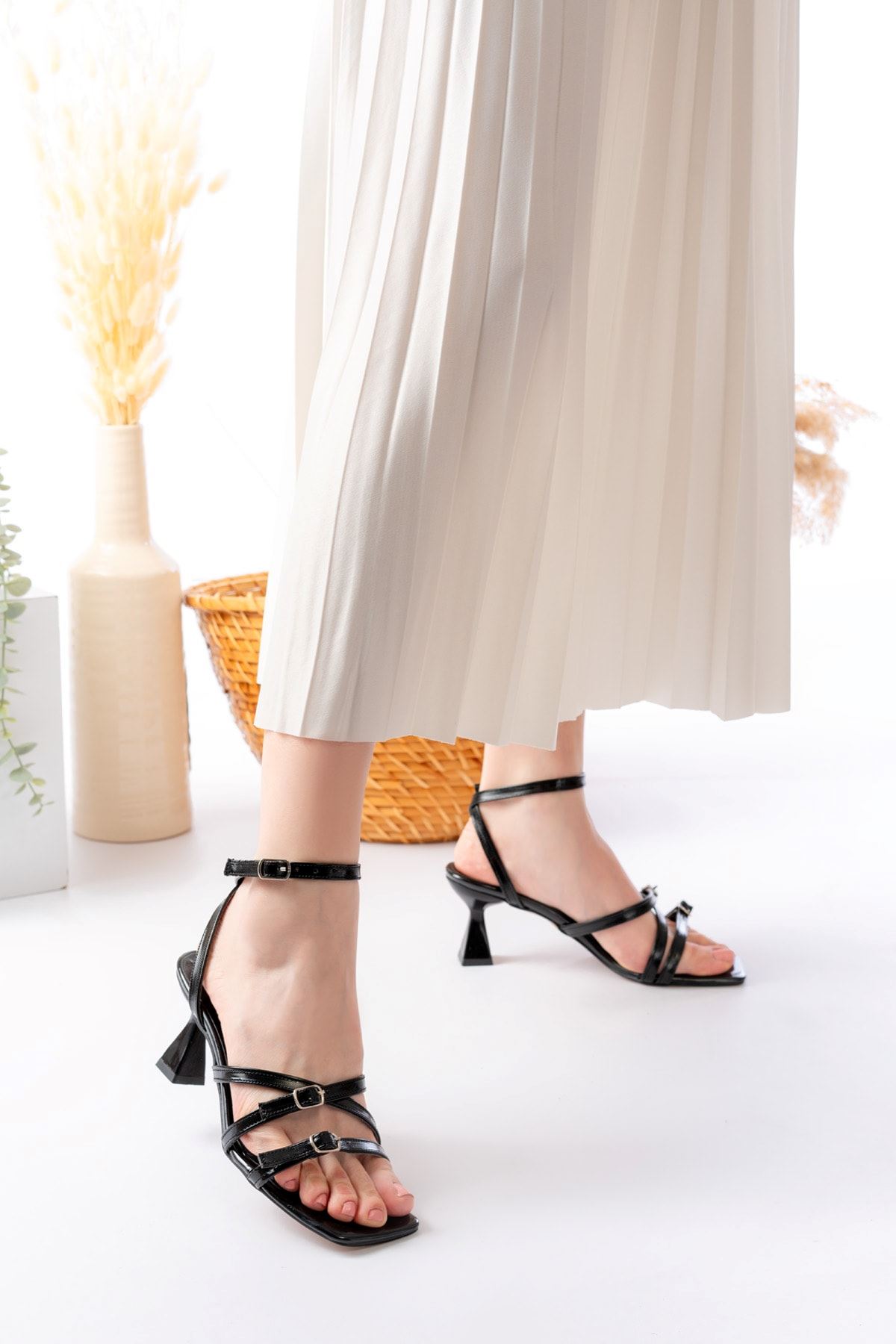 Kadın Adel Topuklu Sandalet MR5033