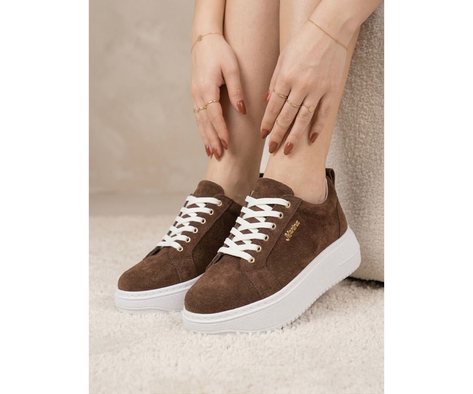Kadın Less Kalın Tabanlı Ortopedik Günlük Sneaker