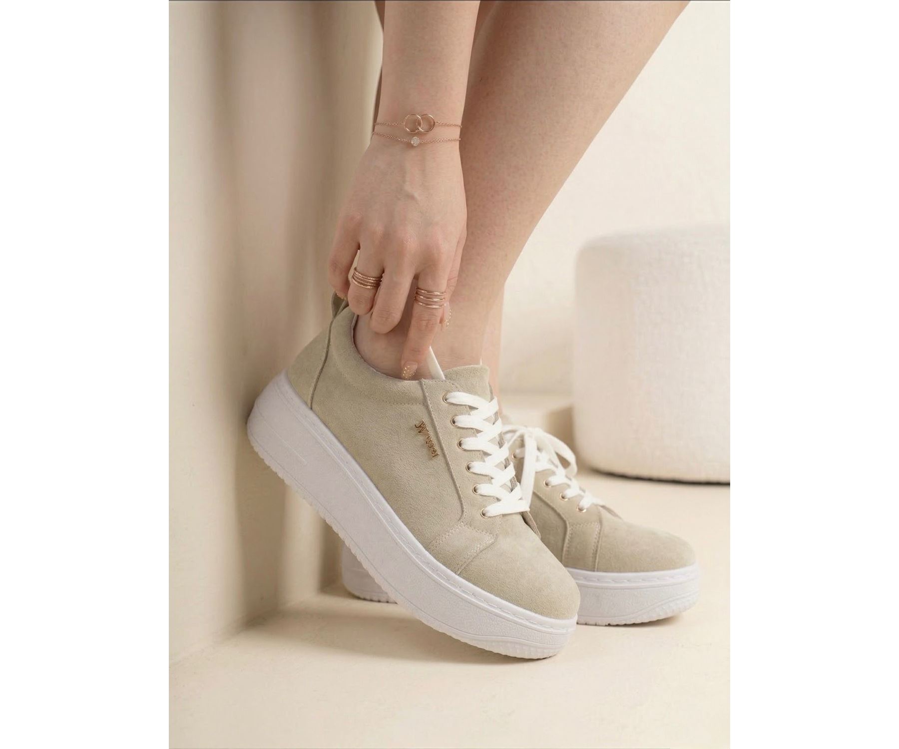 Kadın Less Kalın Tabanlı Ortopedik Günlük Sneaker