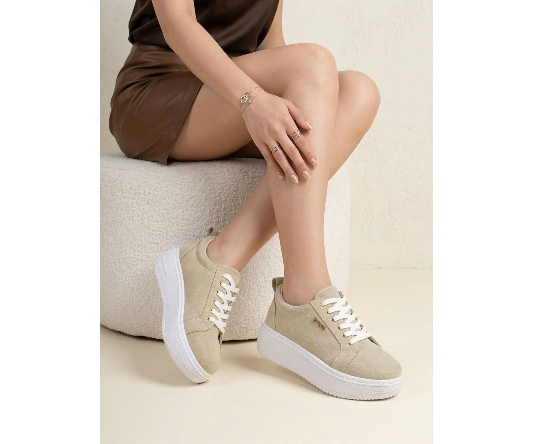 Kadın Less Kalın Tabanlı Ortopedik Günlük Sneaker
