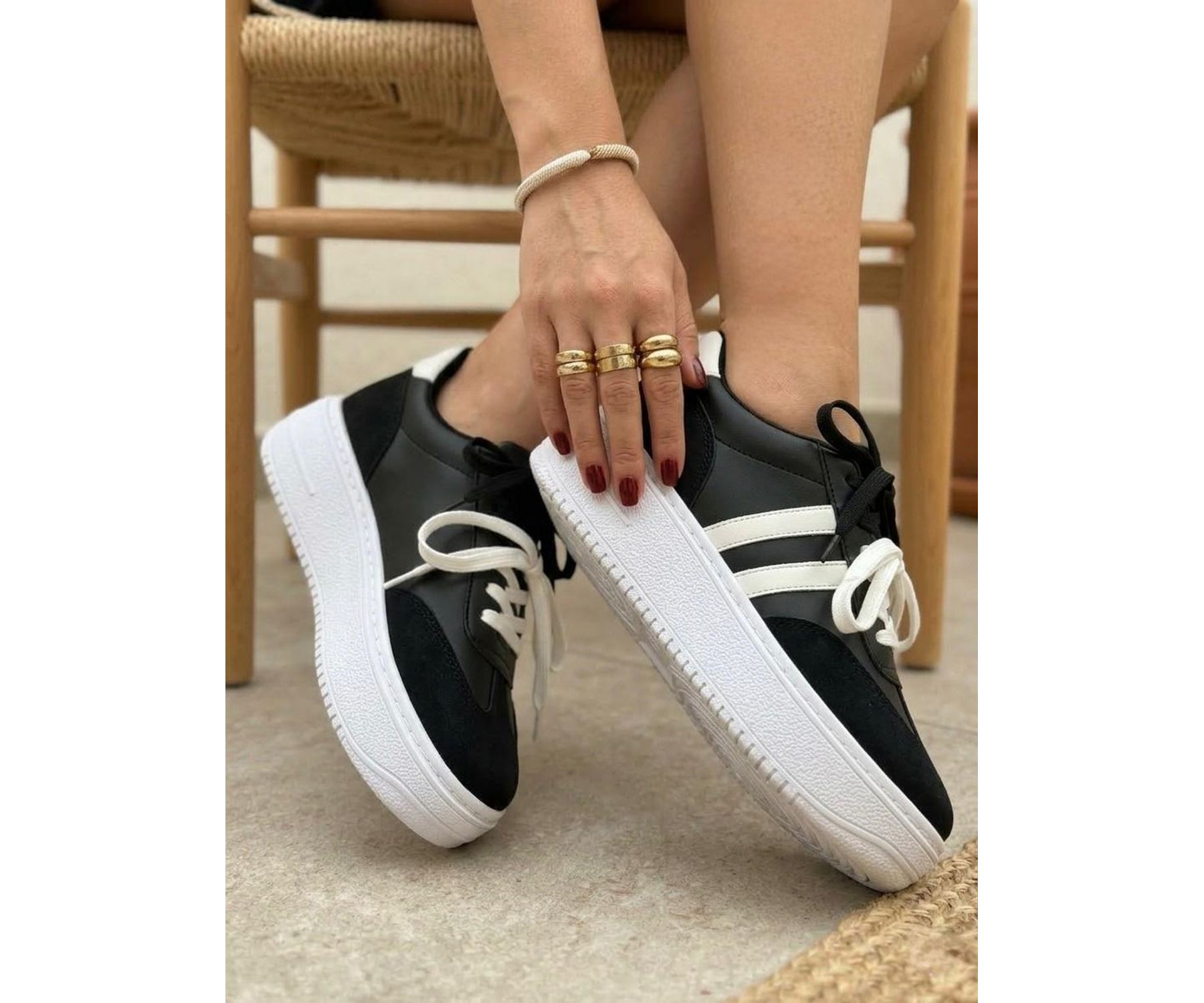  Kadın Vega Siyah Çift Bağcıklı Ortopedik Rahat ve Hafif Taban Sneaker