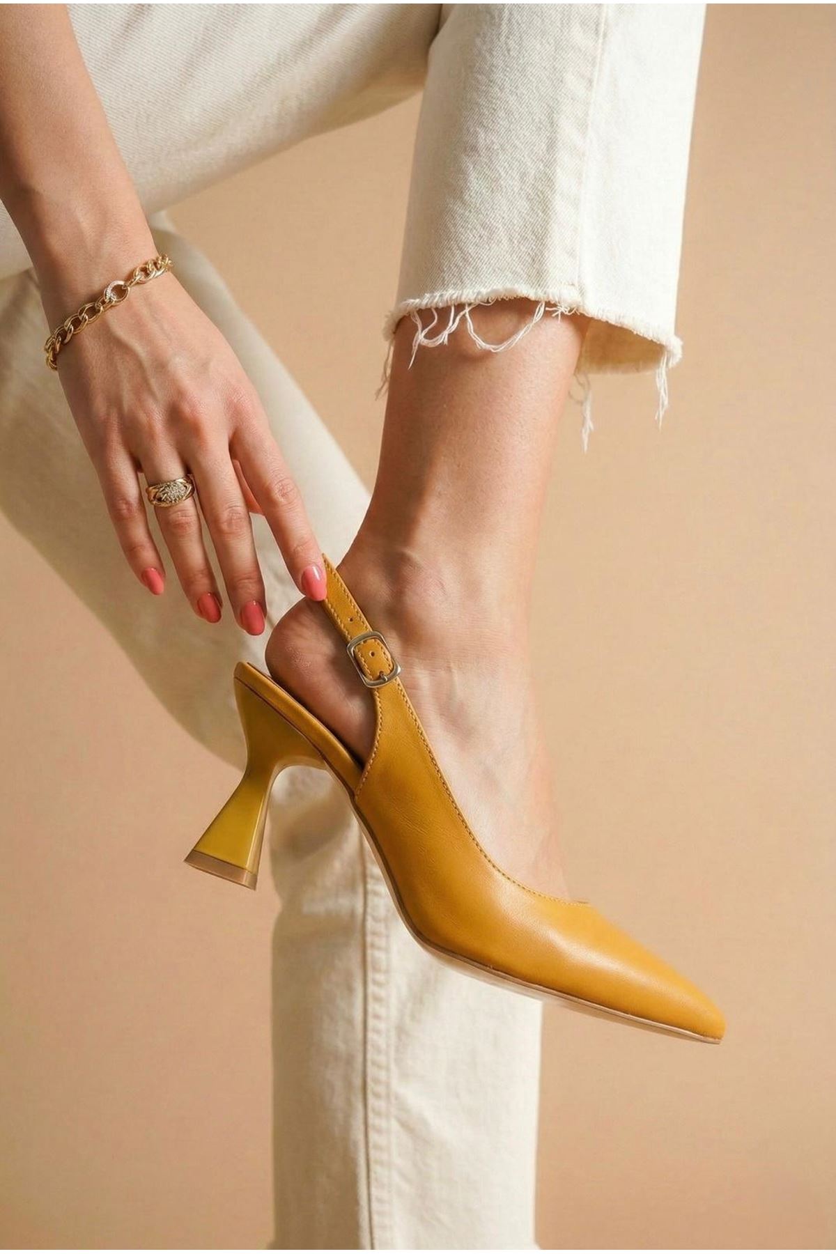 Kadın Harmony Arkası Açık Stiletto Ayakkabı Şampanya Topuk MR5090
