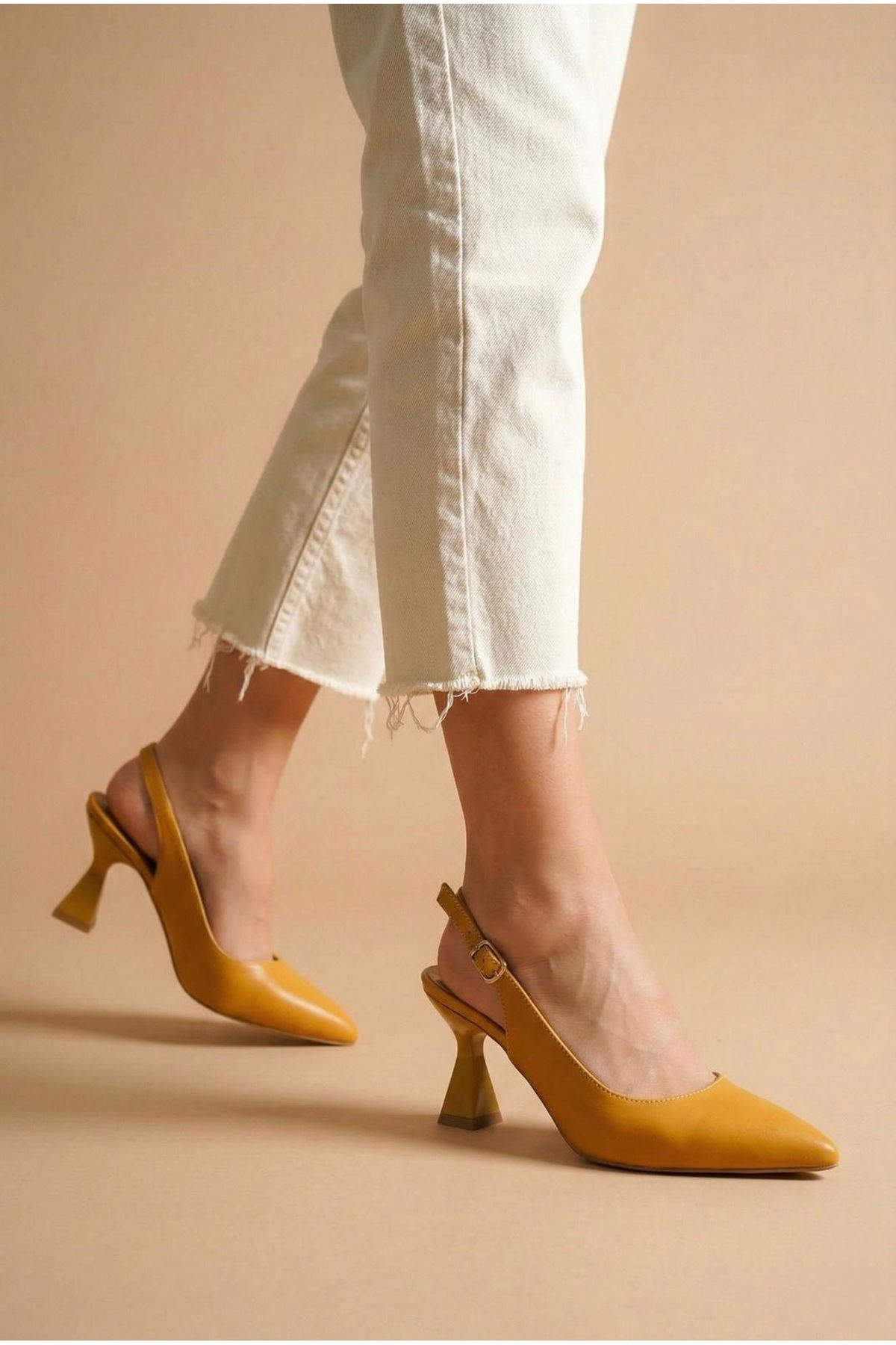 Kadın Harmony Arkası Açık Stiletto Ayakkabı Şampanya Topuk MR5090