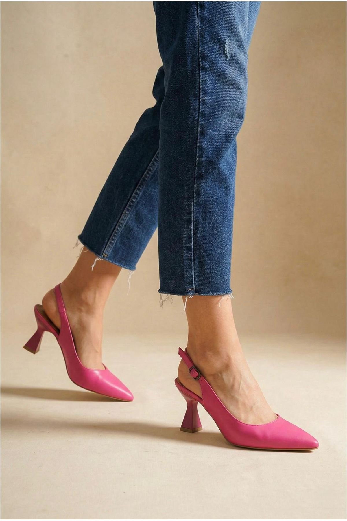 Kadın Harmony Arkası Açık Stiletto Ayakkabı Şampanya Topuk MR5090