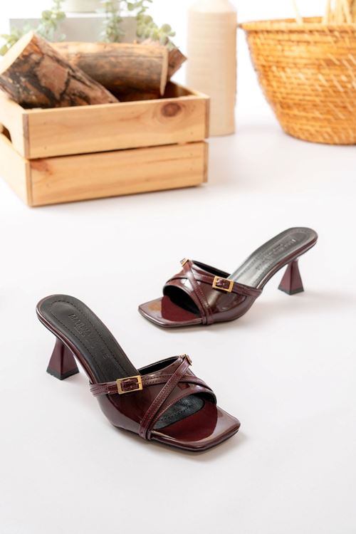 Kadın Larmina Rugan Klasik Topuklu Terlik MR5105