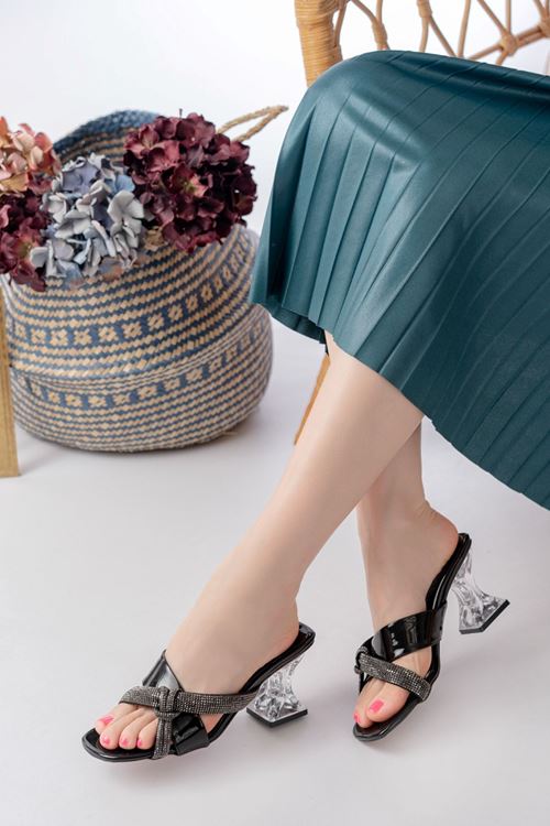 Kadın Mabelle Şeffaf Topuklu Terlik MR5124