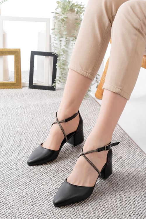 Kadın Lara Cilt Klasik Topuklu Ayakkabı MR5103