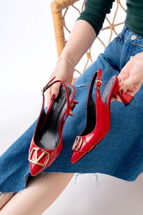 Kadın Sante Toka Detaylı Şampanya Topuk Ayakkabı MR5164