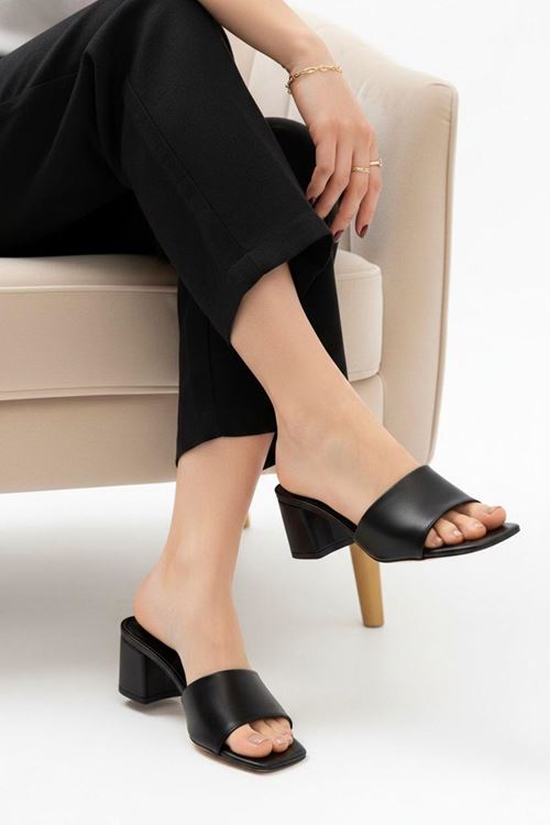 Kadın Diodore Topuklu Terlik MR5073