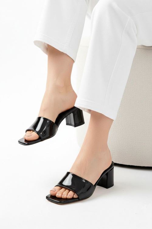 Kadın Diodore Topuklu Terlik MR5073