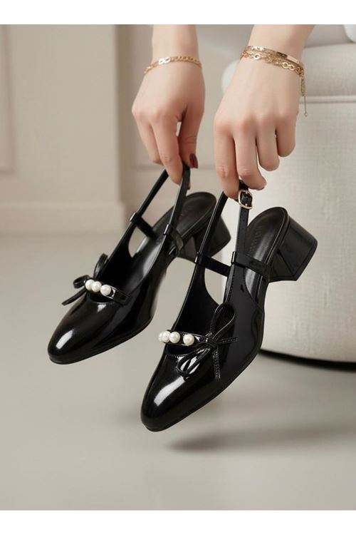 Kadın Veran Fiyonk Taş Detaylı Klasik Topuklu Ayakkabı MR5015