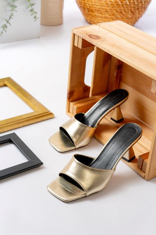 Kadın Lena Metalik Zara Cilt Terlik MR5107