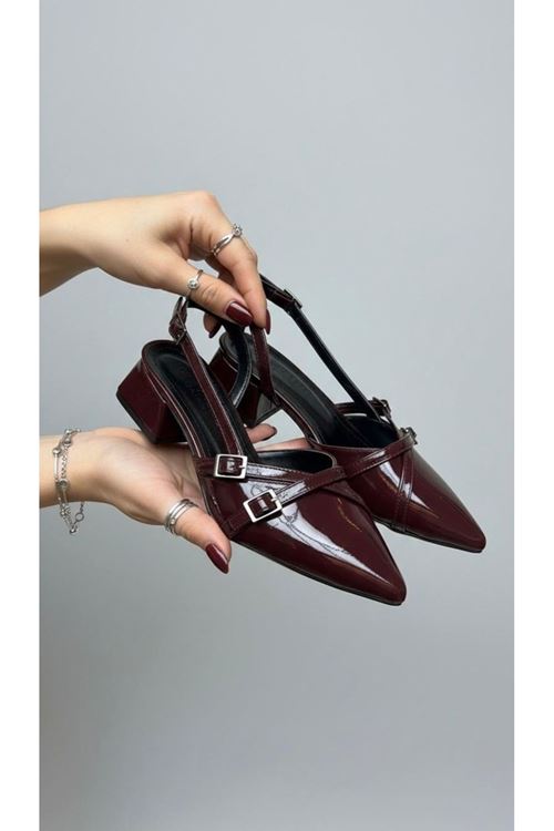 Kadın Beatris Çift Bantlı Sivri Burun Kısa Topuk Günlük Babet Klasik Ayakkabı