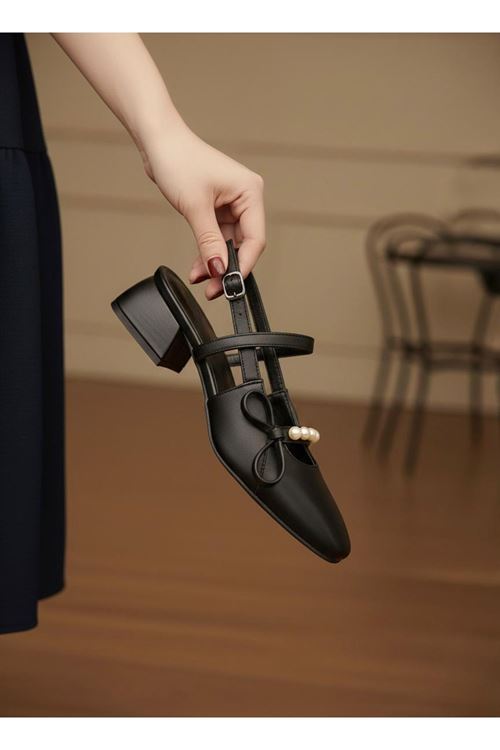 Kadın Veran Fiyonk Taş Detaylı Klasik Topuklu Ayakkabı MR5015