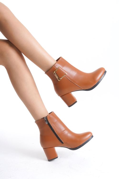 Kadın Atina Cilt Toka Detaylı Topuklu kısa Bot MR5046