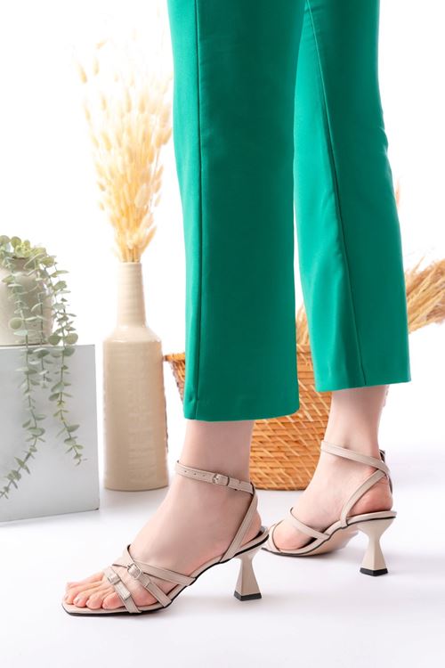 Kadın Adel Topuklu Sandalet MR5033